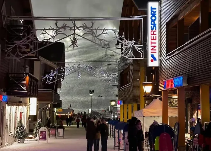 Levi Arctic Penthouse Slope-side&pilates Reformer 公寓 锡尔卡